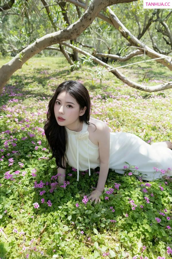   [XiuRen]高清写真图 2025.06.30 No.10485 白茹雪abby 熟女气息第12张图片